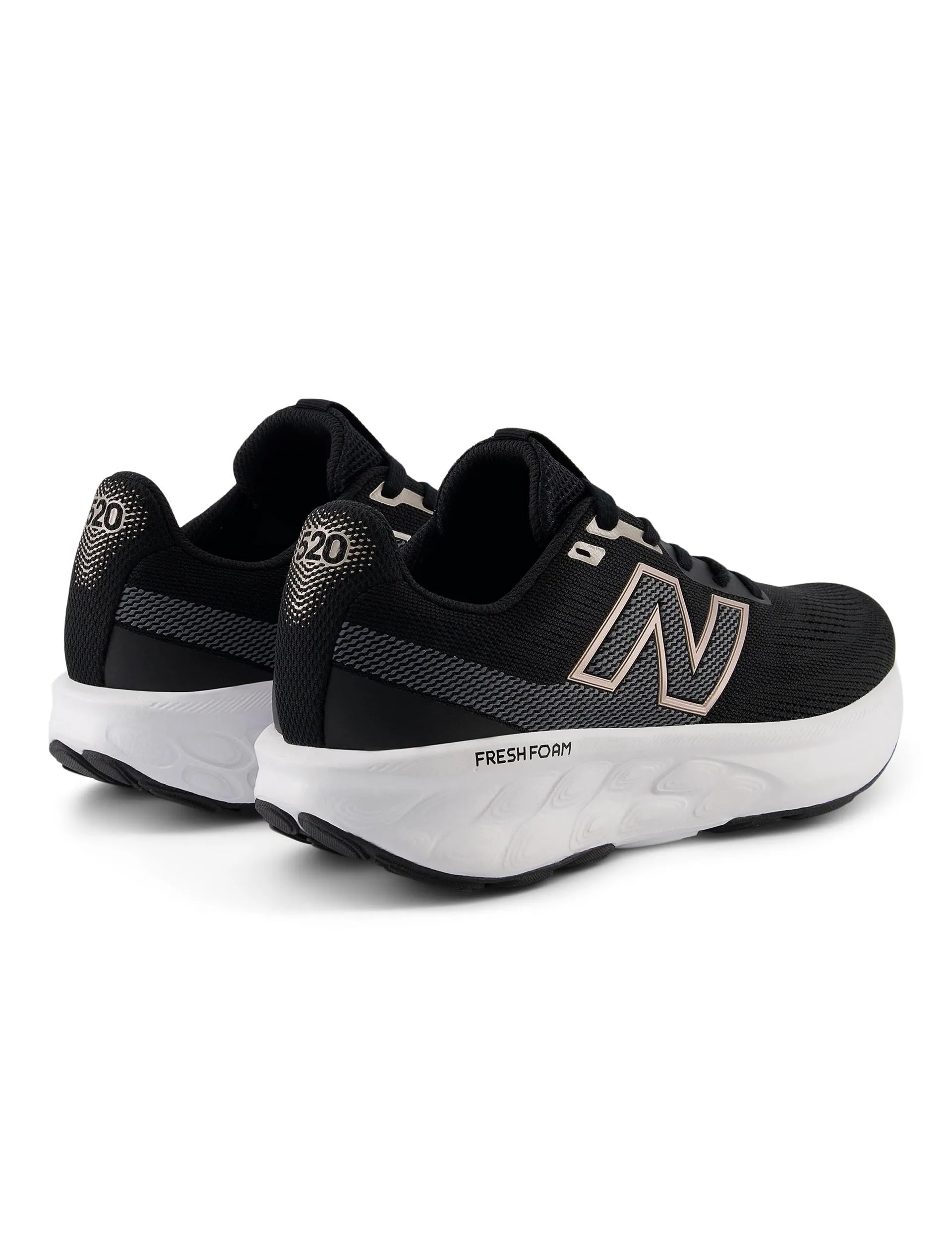 520v9 Shoes - Black