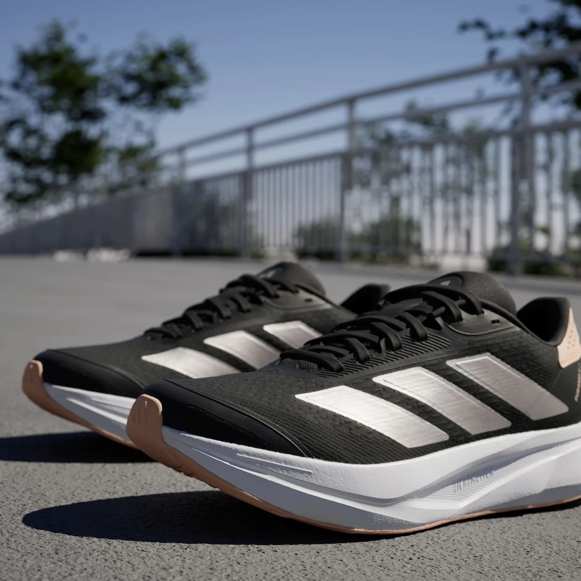 ADIDAS WOMEN'S DURAMO SL 2 BLACK/CORAL RUNNING SHOES