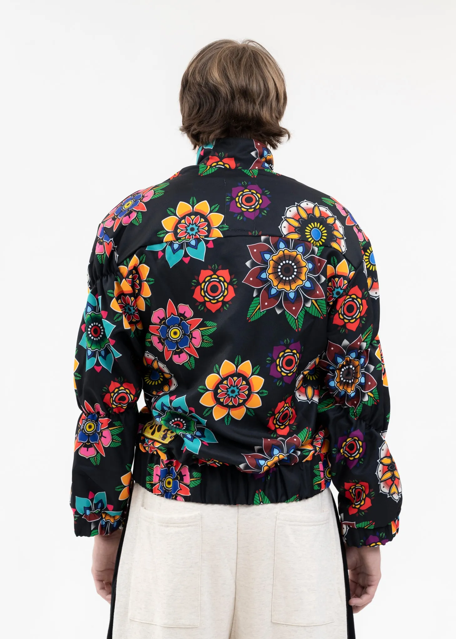 BLACK FLOWER PATTERN TRACK TOPS