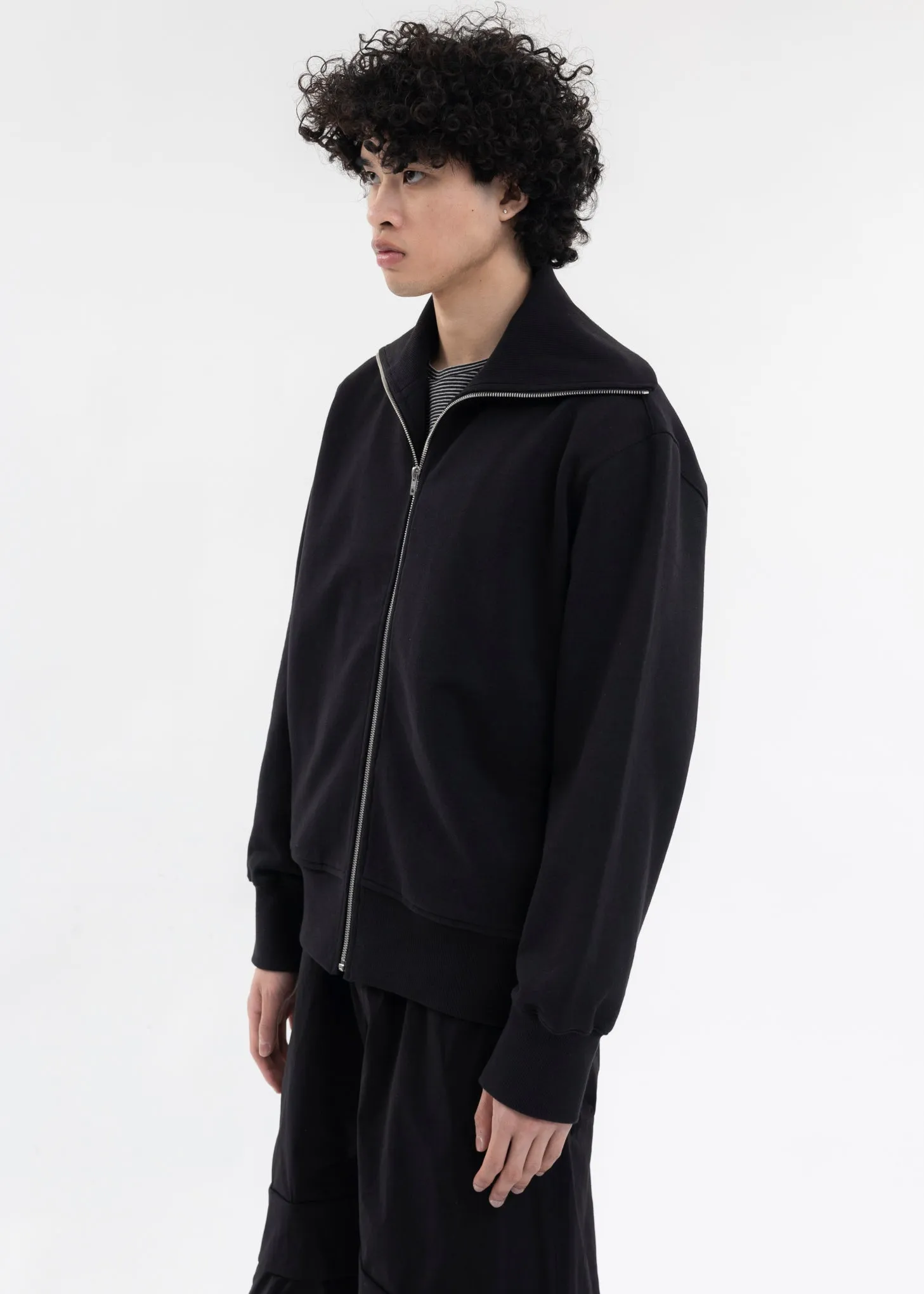 BLACK HIGH-NECK ZIP UP JERSEY JACKET
