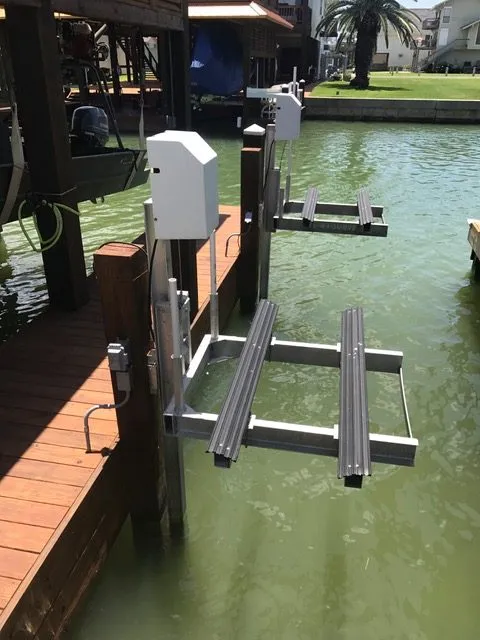 Boat Lift Distributors ISS 1250 LB PWC Lift - Storm Surge