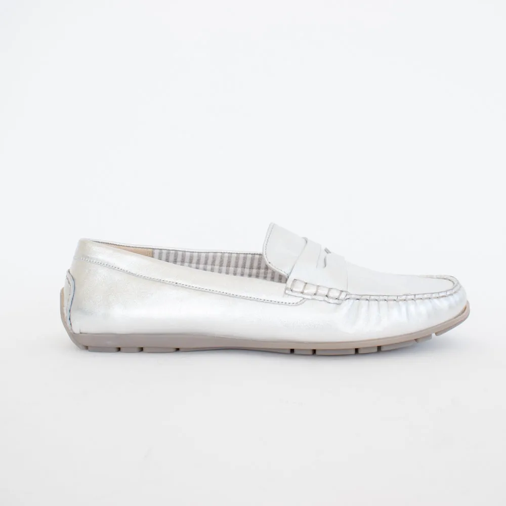 Carmona 700 Silver