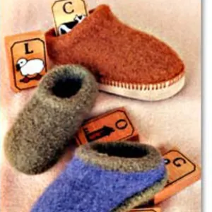 Child's Felt Clogs