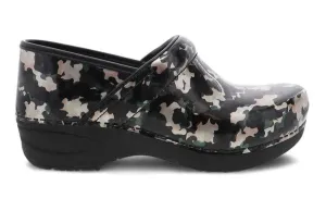 Dansko Women's XP 2.0 Clog Camo Patent 3950980202