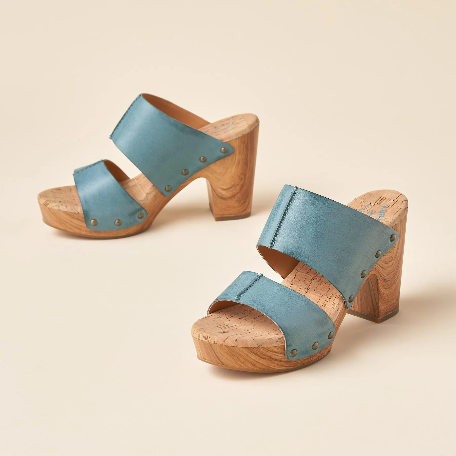 Darra Clogs