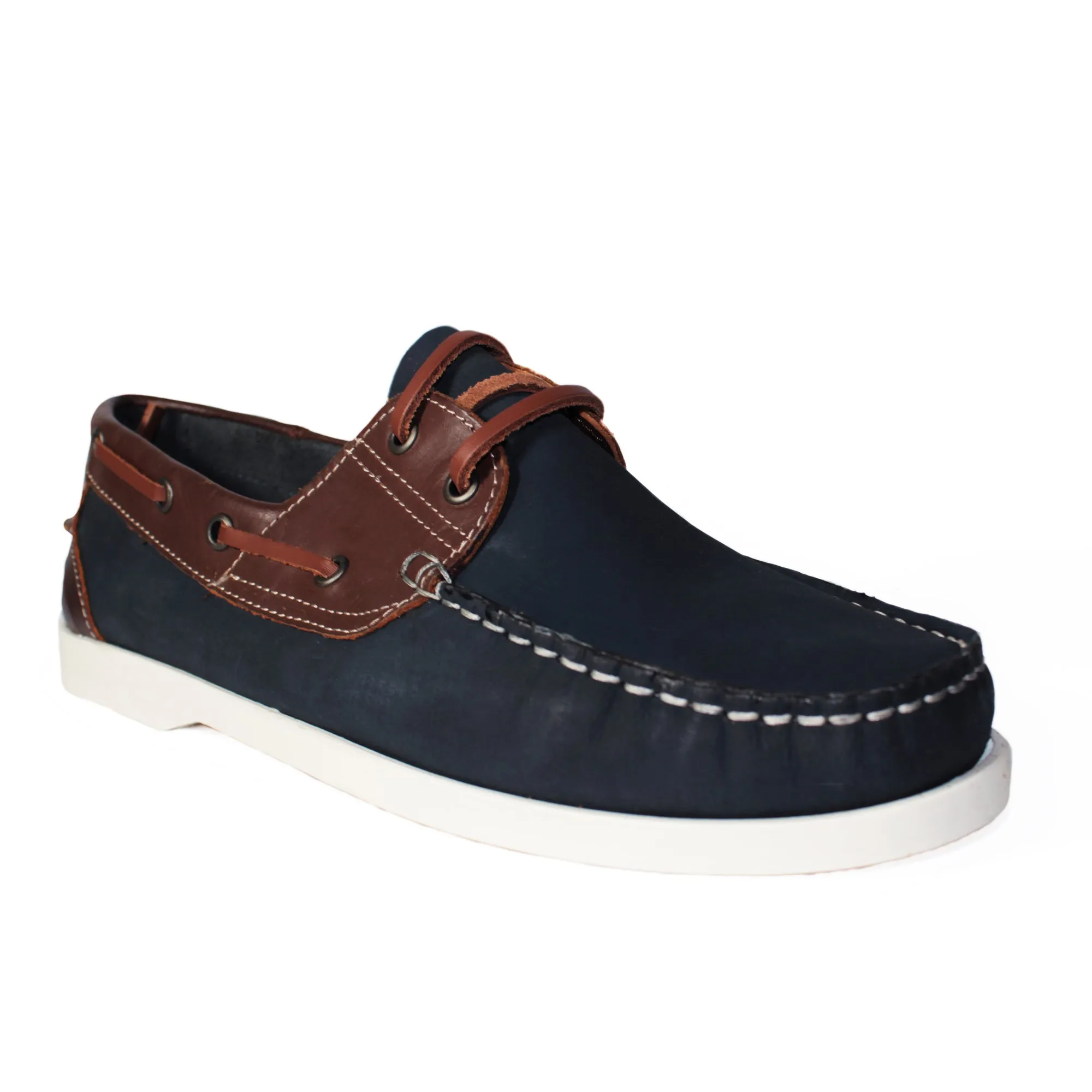 EASY BOAT SHOES - CROWN & IVY