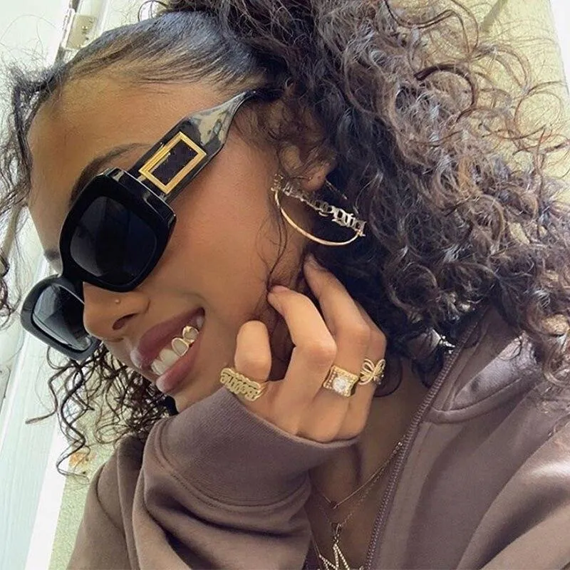 Elegant Women's Classic Black Retro Fashion Medium Square Sunglasses