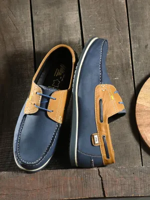 Hitz Men's Blue Leather Lace-up Boat Shoes