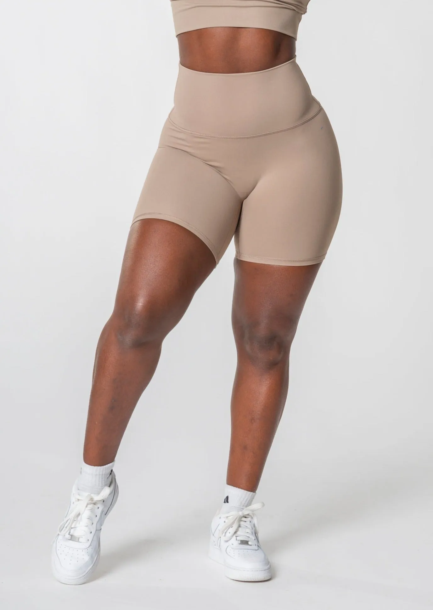 INTENSITY Shorts (Farbe Black VORBESTELLUNG)