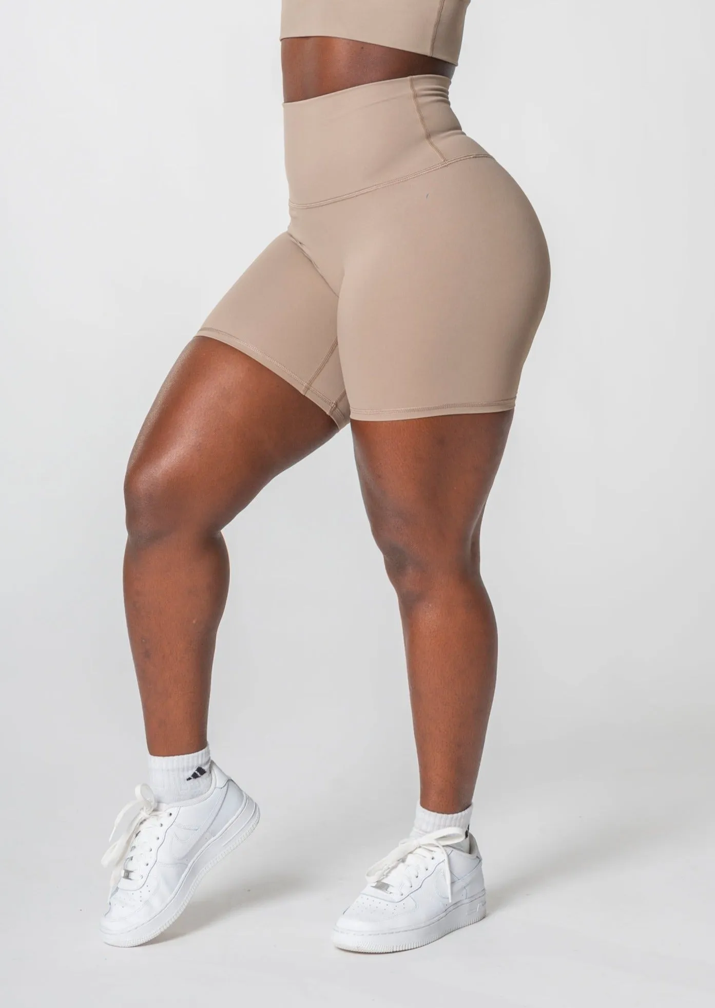INTENSITY Shorts (Farbe Black VORBESTELLUNG)