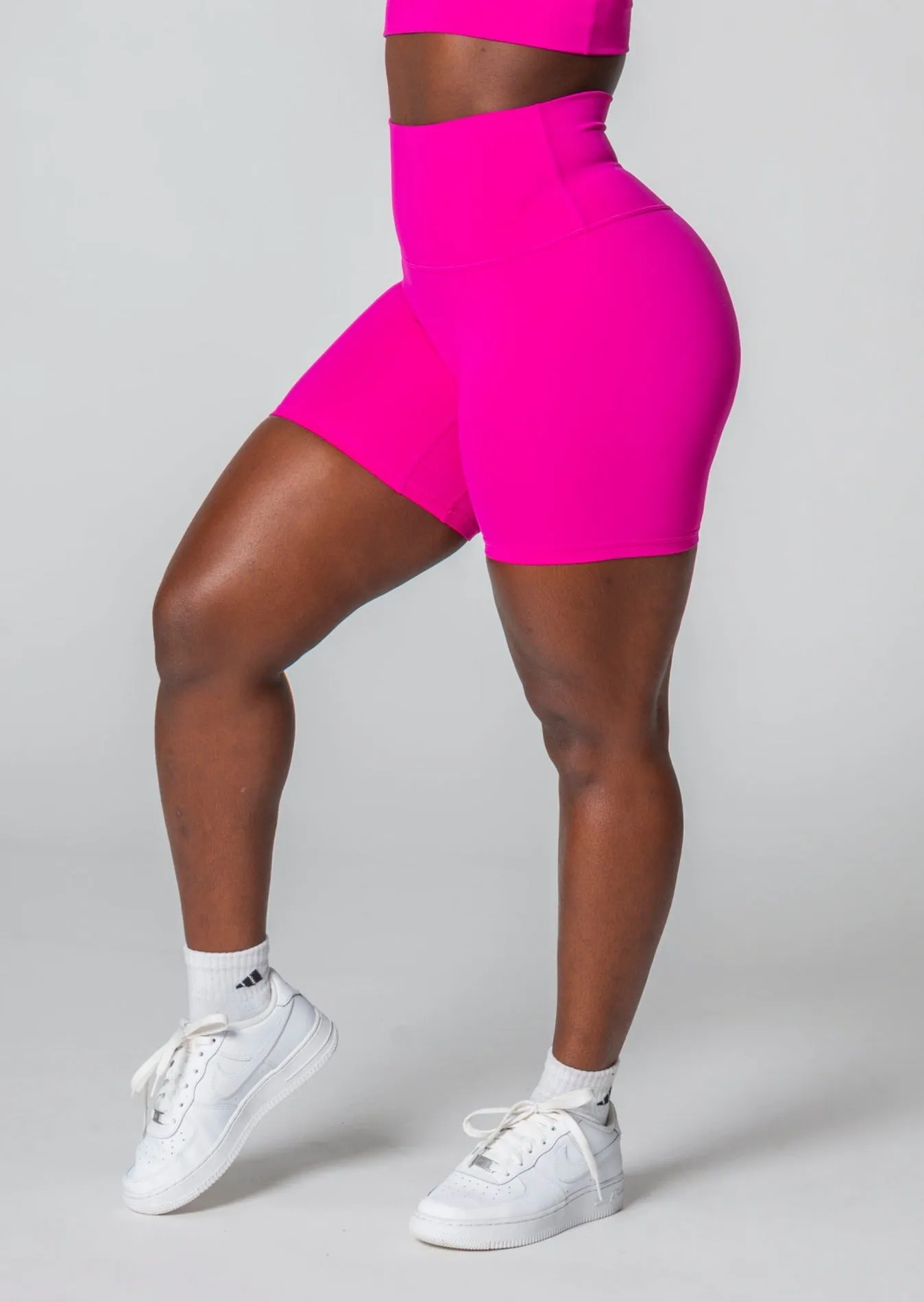 INTENSITY Shorts (Farbe Black VORBESTELLUNG)