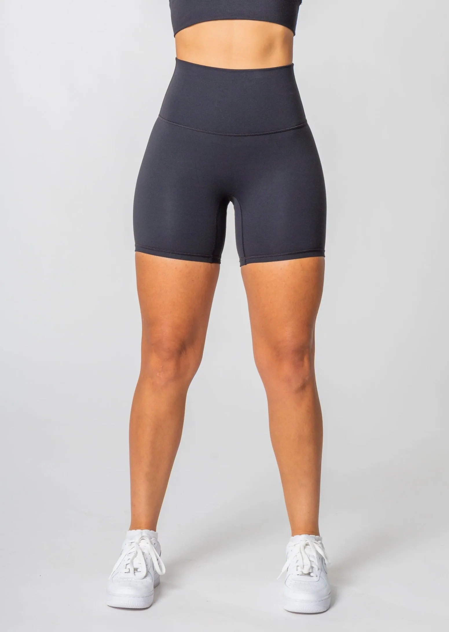 INTENSITY Shorts (Farbe Black VORBESTELLUNG)