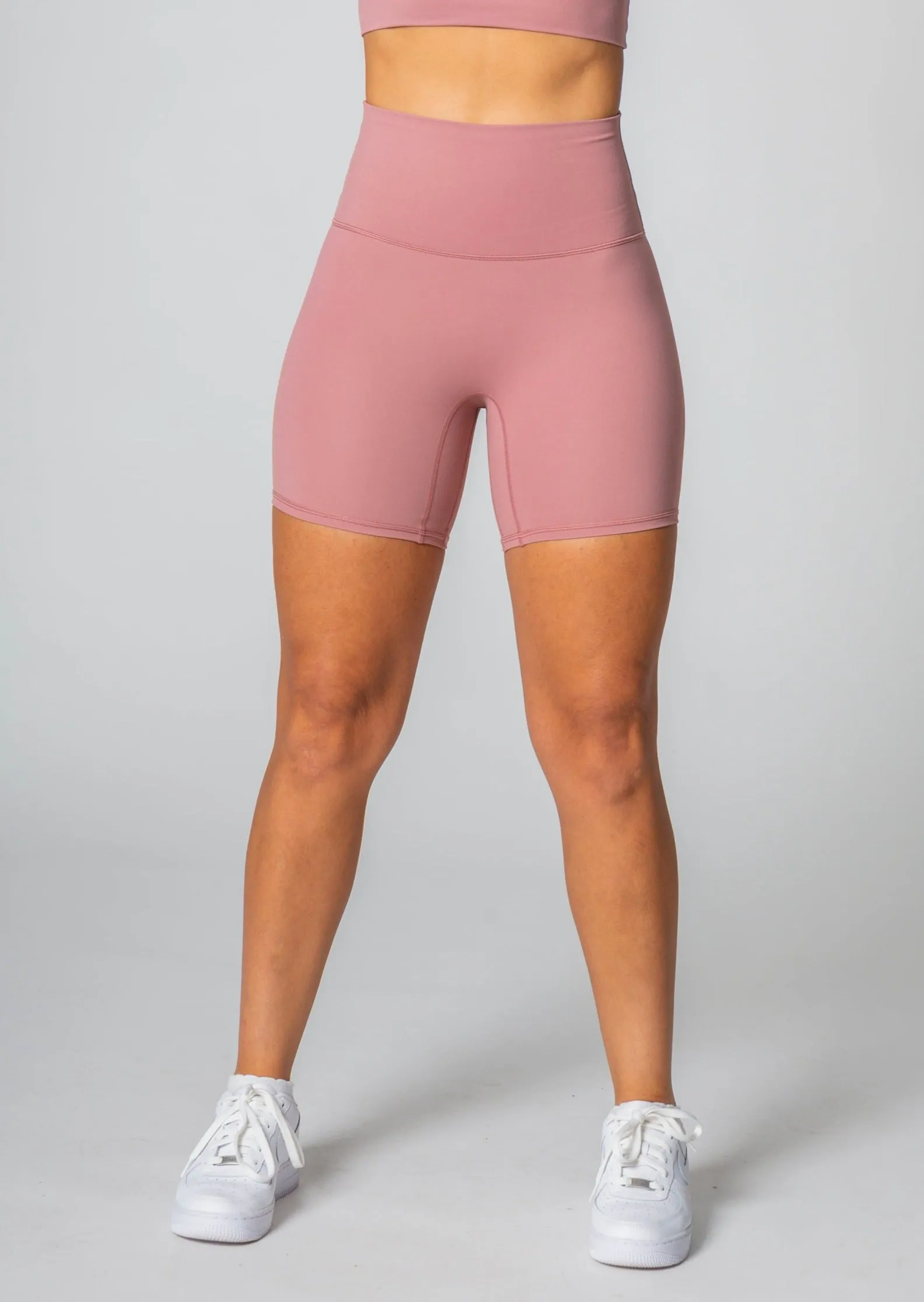 INTENSITY Shorts (Farbe Black VORBESTELLUNG)
