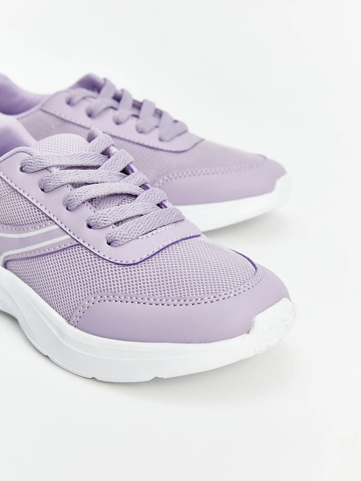 LILA Pantofi Sport