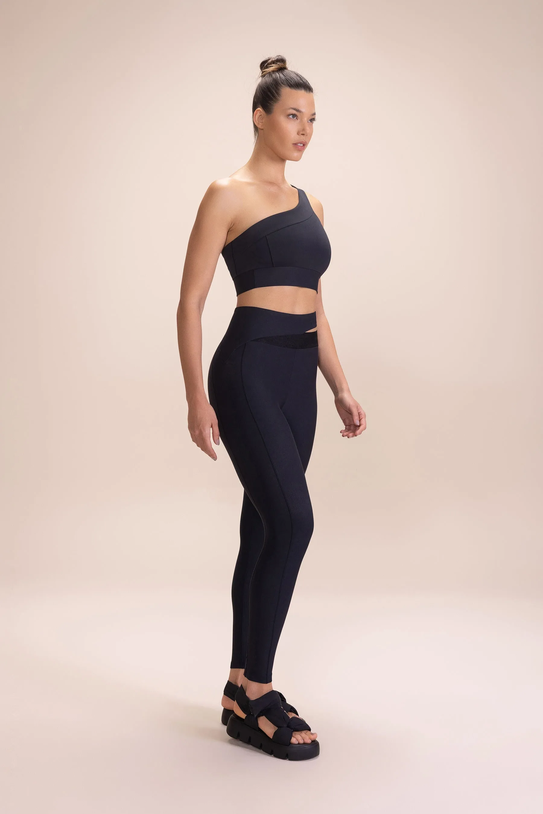 Neo Side Strap Sports Bra