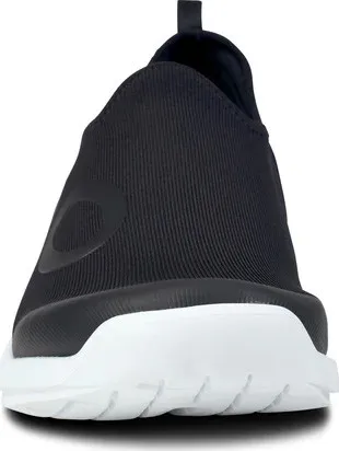 OOFOS Women&#x27;s Oomg Sport Low Shoe White/Black | Buy OOFOS Women&#x27;s Oomg Sport Low Shoe White/Black here | Outnorth
