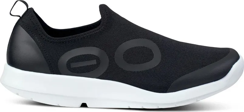 OOFOS Women&#x27;s Oomg Sport Low Shoe White/Black | Buy OOFOS Women&#x27;s Oomg Sport Low Shoe White/Black here | Outnorth