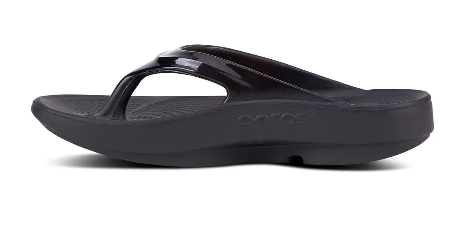OOFOS Women's OOlala Thong - Black