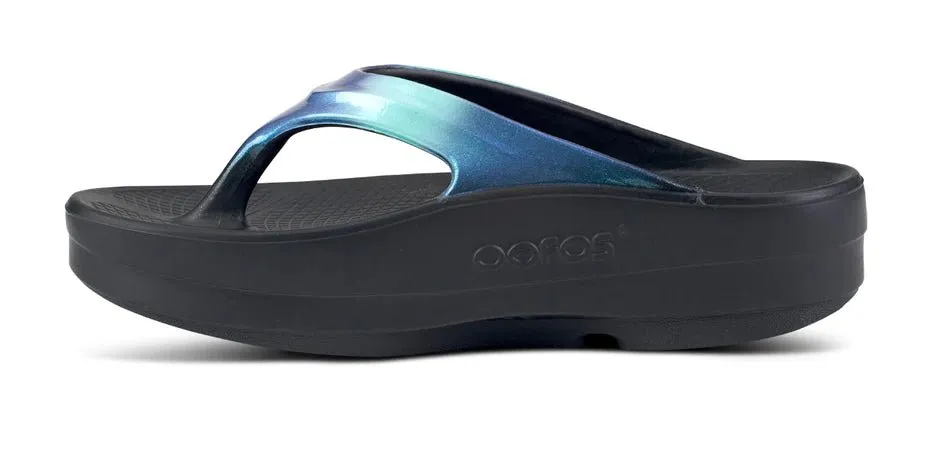 OOFOS Women's OOmega OOlala Luxe Thong - Atlantis