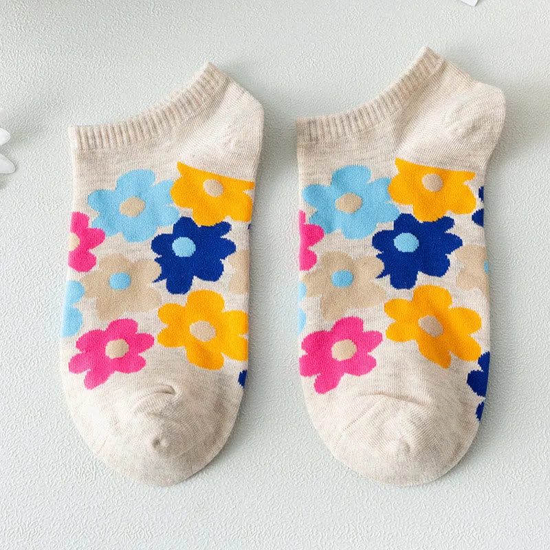 Plus Size Colored Flowers No Show Socks(5 Pairs)