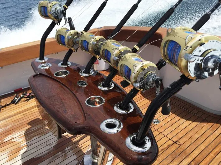 Pompanette | International 4 Rod Standalone Rocket Launcher | For Sportfishing Boats