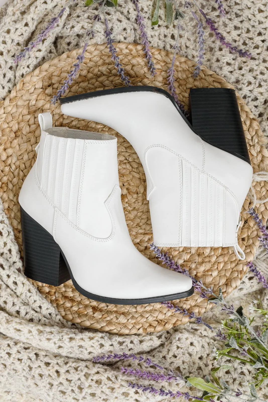 Qupid Easy As That Ankle Boots
