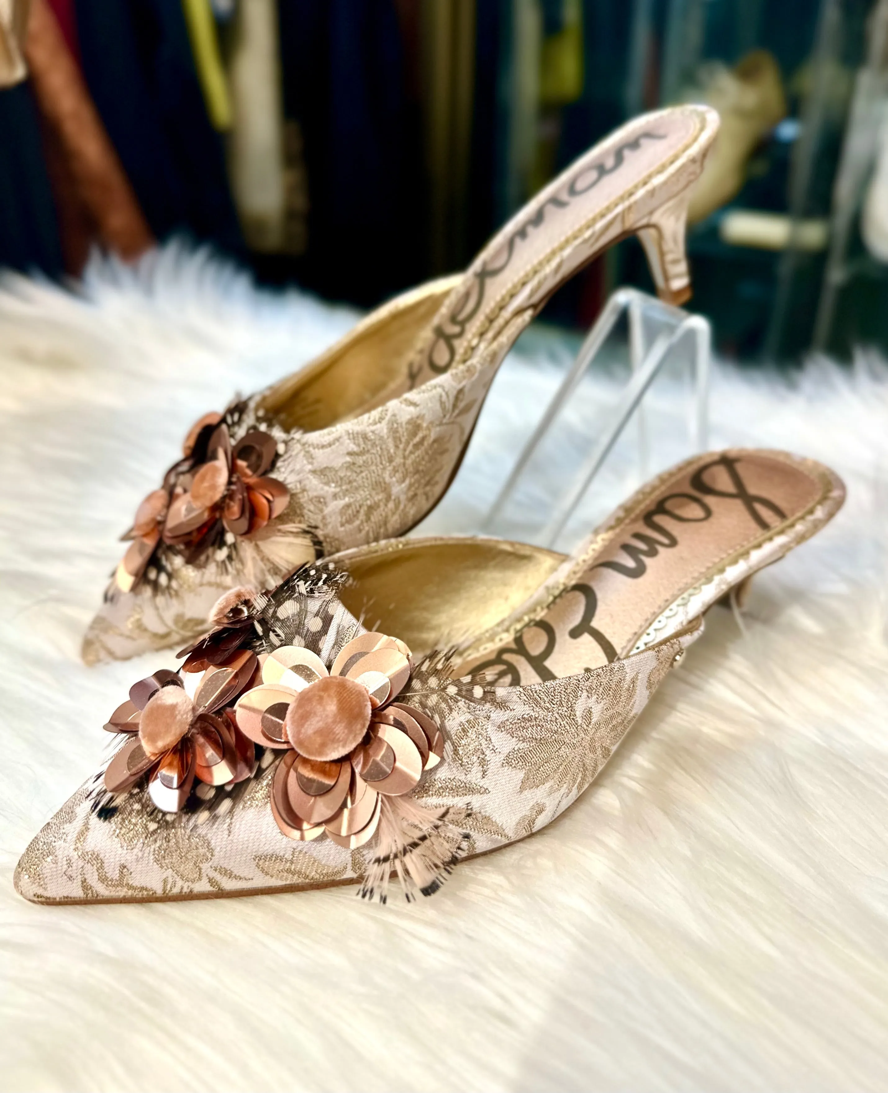 SAM EDELMAN
Dorcy Embellished Mule In Cameo Pink 
(preowned)