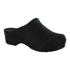 Sanita Women's Sonja Textured Oil Slip-Resistant Medical Clog