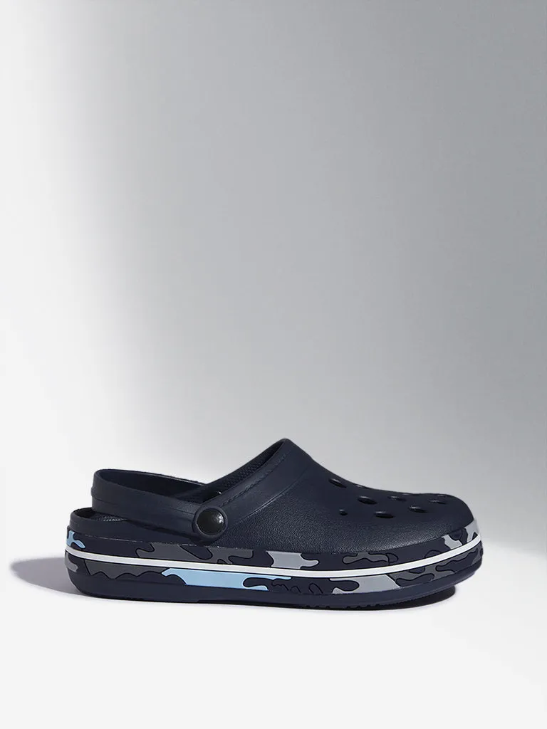 SOLEPLAY Navy Camouflage Printed Clogs