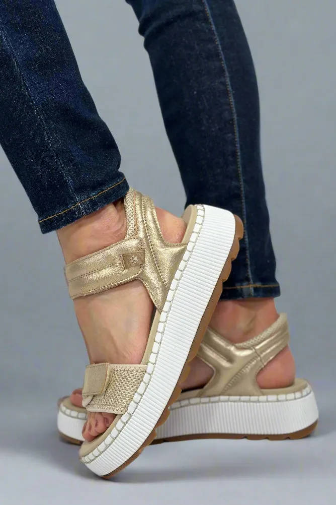 Spritz Luxmotion Leather Water-Repellent Sanda Gold