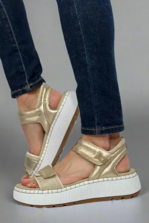 Spritz Luxmotion Leather Water-Repellent Sanda Gold