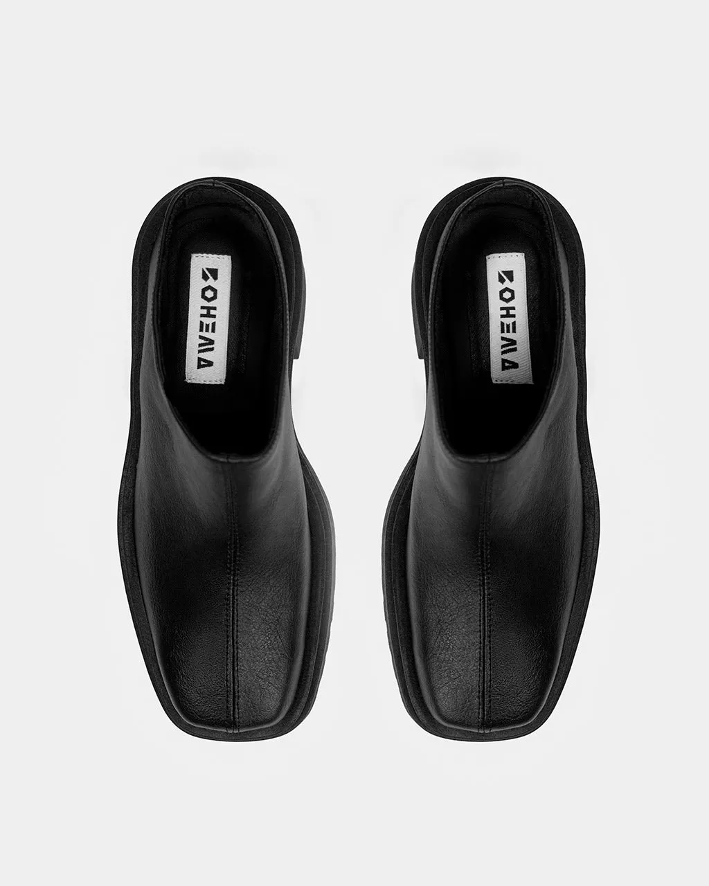 Squared Mule Grape Leather Black