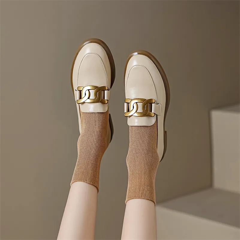 USS Shoes Mariana Women's Metal Decoration Leather Loafers