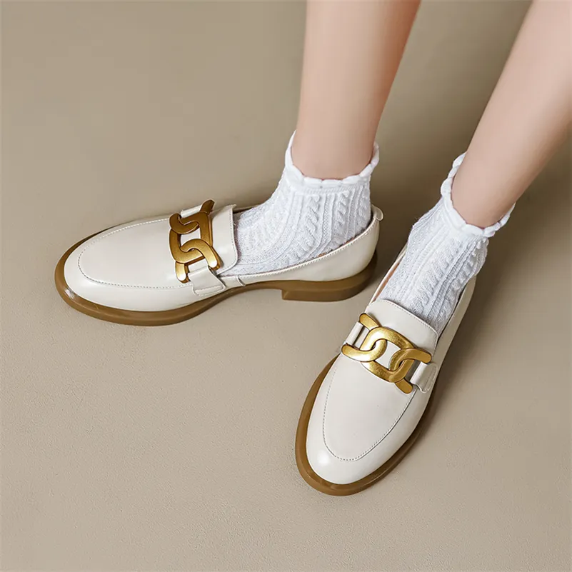 USS Shoes Mariana Women's Metal Decoration Leather Loafers