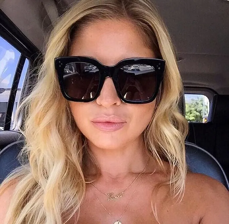 Vintage Fashion Big Square Frame Designer Gradient Sunglasses for Women