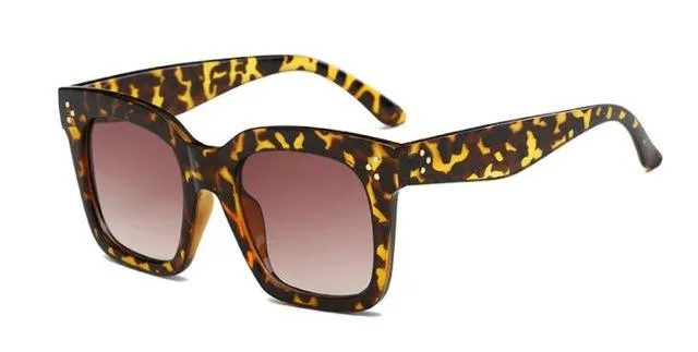 Vintage Fashion Big Square Frame Designer Gradient Sunglasses for Women