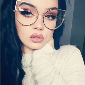 Vintage Fashion Metal Flat Frame Clear Lens Cat Eye Sunglasses for Women