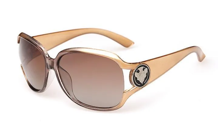 Women's Designer Butterfly Style UV400 Polaroid Lens Gradient Sunglasses