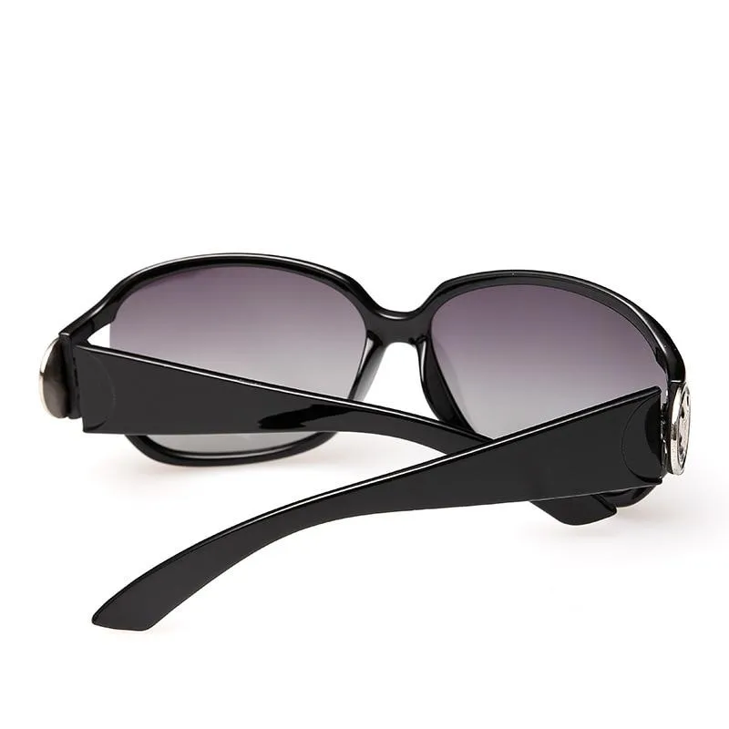 Women's Designer Butterfly Style UV400 Polaroid Lens Gradient Sunglasses