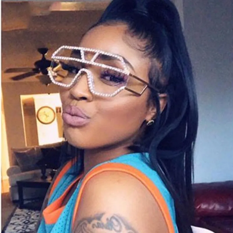 Women's Fashion Oversized Square Rhinestone Eyewear Sunglasses