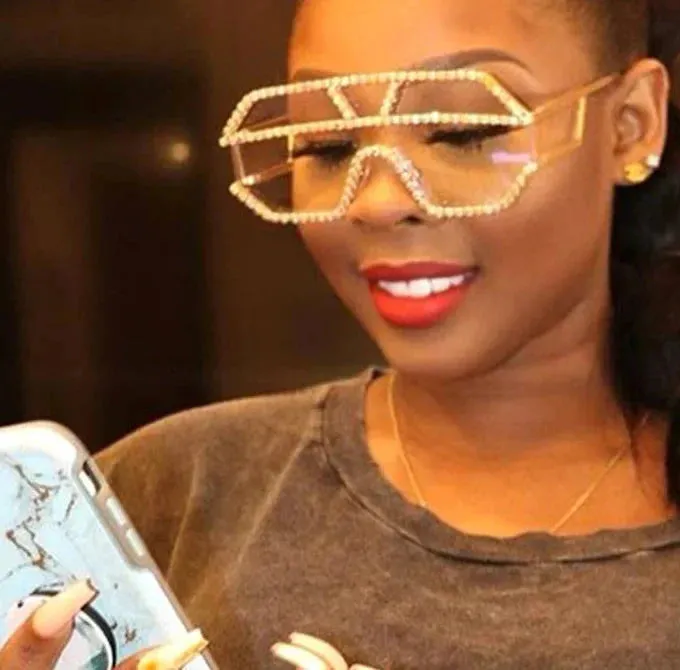 Women's Fashion Oversized Square Rhinestone Eyewear Sunglasses