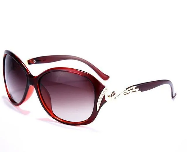Women's Hot Polarized Fashion Plastic Sunglasses with UV400 Protection