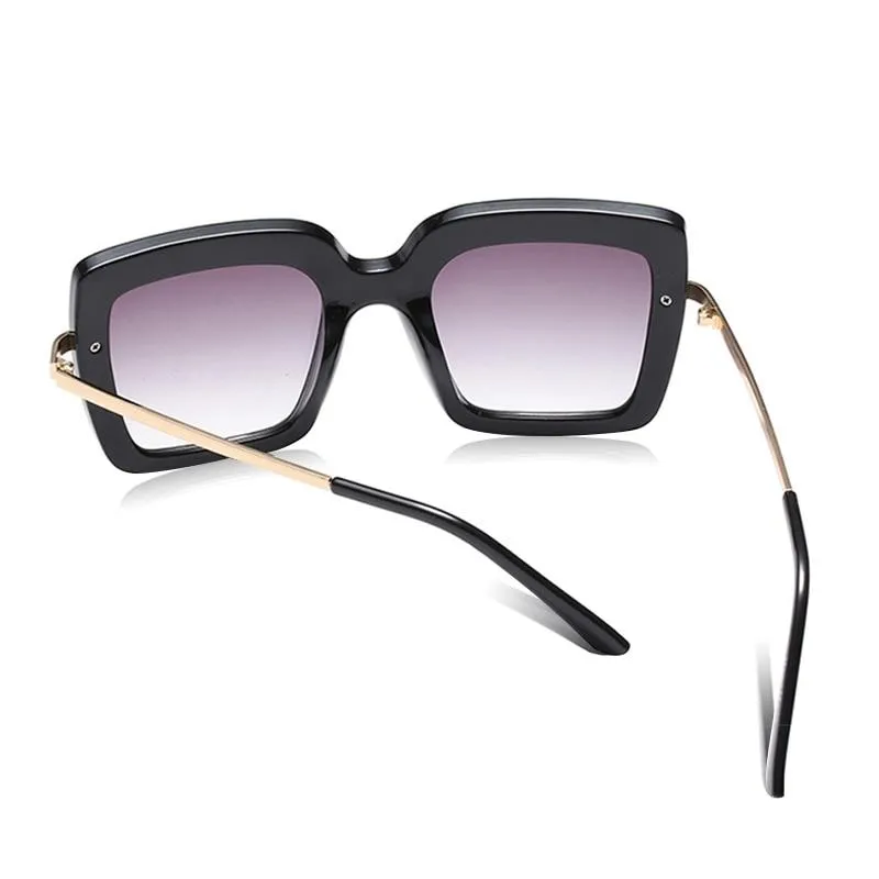 Women's Oversized Square Shades Luxury Sunglasses in Hot Vintage Trends