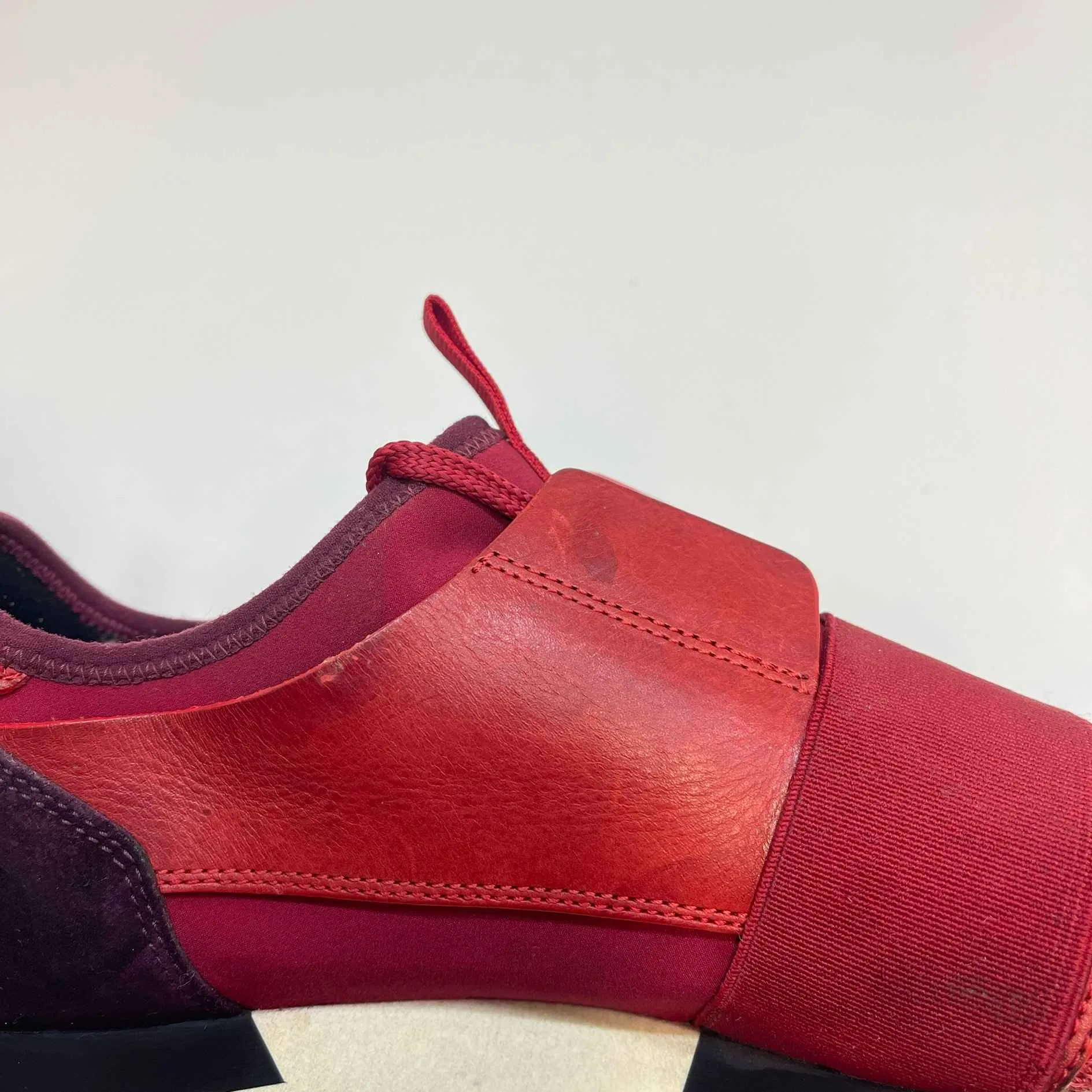 Women's Race Runner Low Trainers Red Size EU 37 / UK 4
